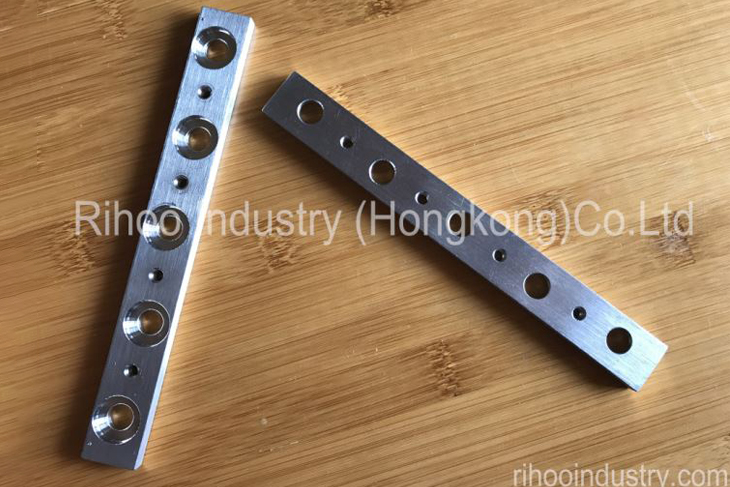 Plates For Roller Slider